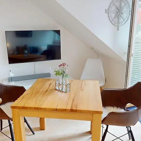 Apartment Gaestehaus Windrose 5 *
