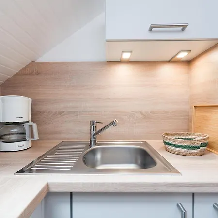 Gaestehaus Windrose 5 * פלצרהאקן